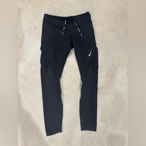 Nike Women’s Black Running/Yoga Pants Size Medium